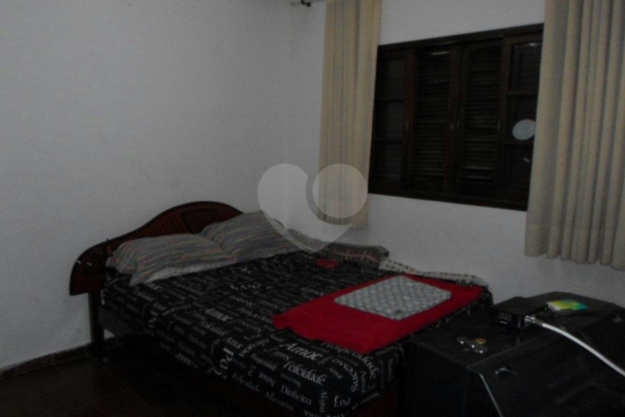 Casa à venda com 4 quartos, sendo 1 suíte,  em Santana, São Paulo, SP