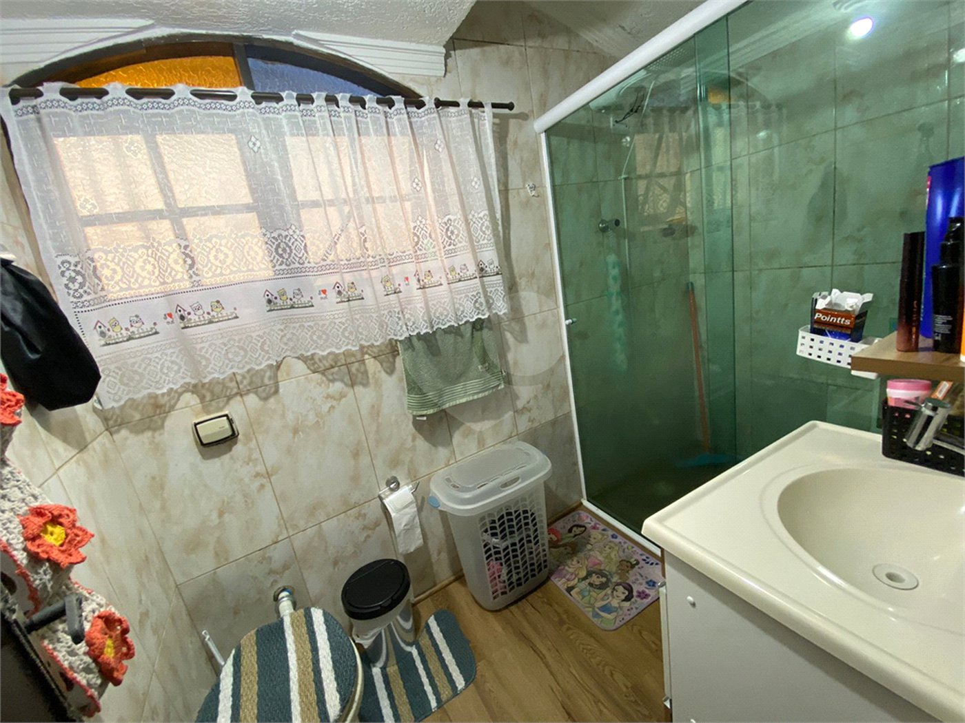 Casa à venda com 3 quartos em Jardim Santa Helena, Poá, SP