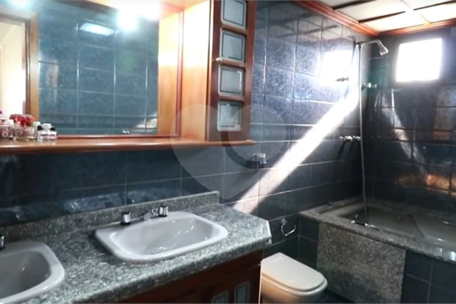 Cobertura à venda ou para alugar com 4 quartos, sendo 2 suítes, em Santana, São Paulo, SP