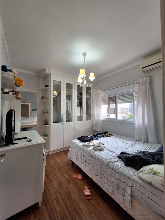 Casa à venda com 3 suítes no condomínio Villaggio Capriccio, Louveira - SP