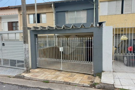 Sobrado à venda com 3 quartos em Jaguaré, São Paulo, SP