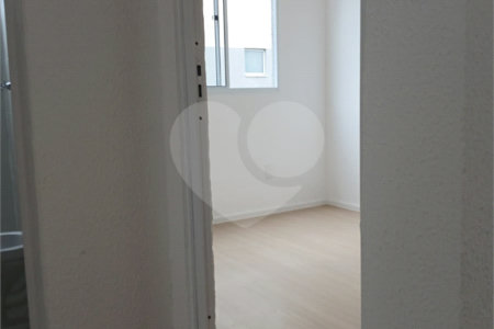 Apartamento para alugar com 2 quartos em Santa Cruz, Rio de Janeiro, RJ