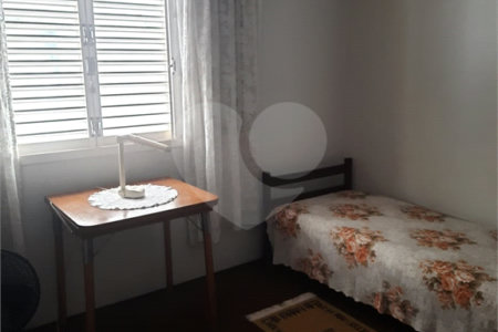 Casa à venda com 4 quartos, sendo 1 suíte, em Jardim Trussardi, São Paulo, SP