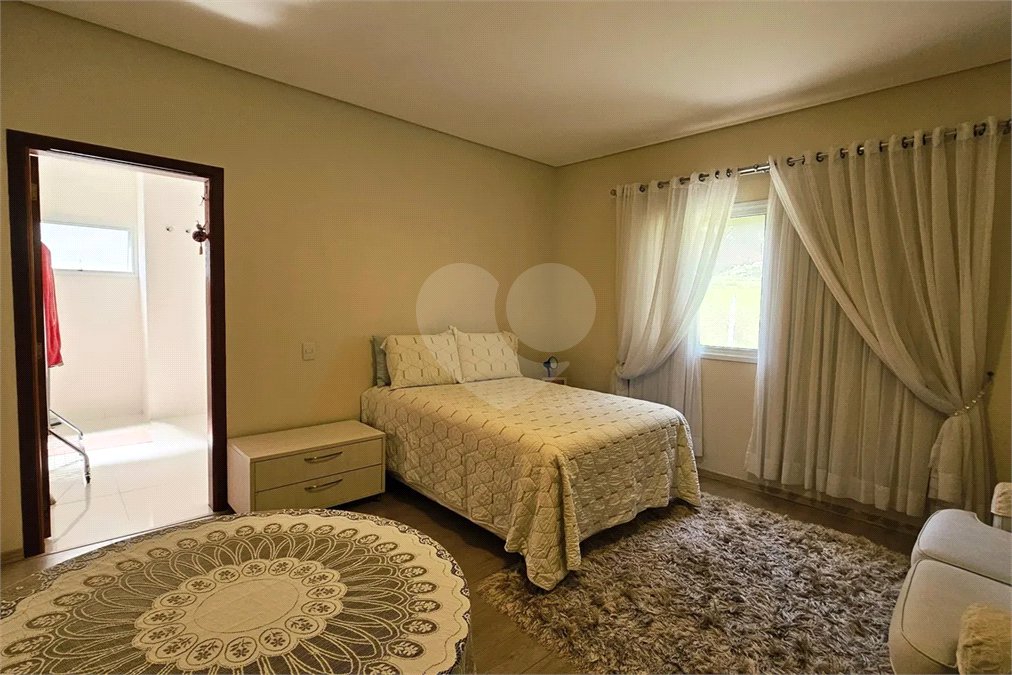 Casa à venda com 5 suítes no condomínio Capital Ville 2, Jundiaí - SP