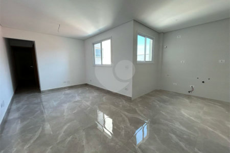 Apartamento à venda com 2 quartos, sendo 1 suíte,  em Vila Guarani, Santo André, SP