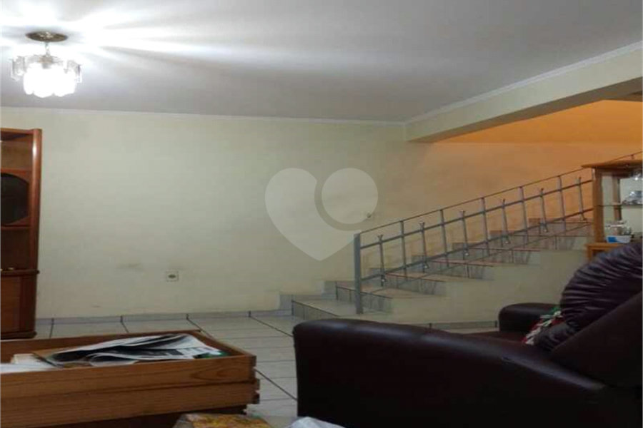 Casa à venda com 3 quartos, sendo 1 suíte, em Imirim, São Paulo, SP