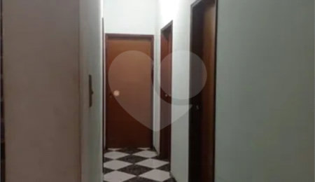 Casa à venda com 3 quartos, sendo 1 suíte,  em Parque Bandeirantes, Taubaté, SP