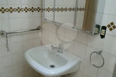 Sobrado à venda com 2 quartos em Jardim Maria Virginia, São Paulo, SP