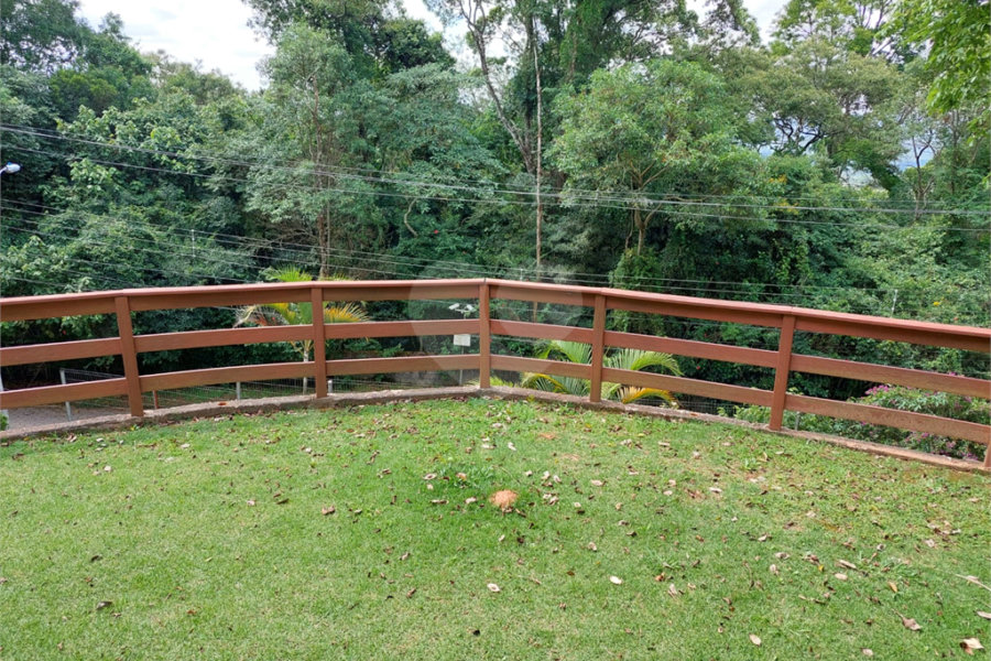 Casa à venda com 3 suítes em Roseira, Mairiporã, SP
