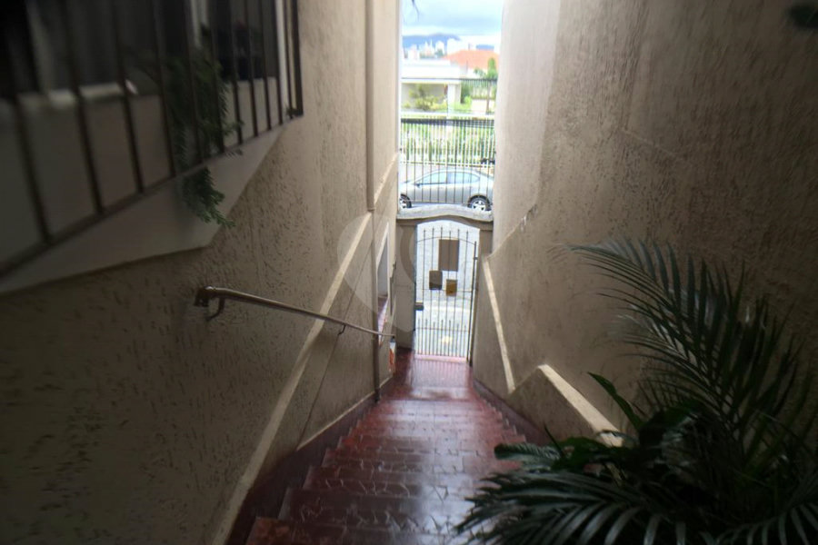 Sobrado à venda com 3 quartos em Parada Inglesa, São Paulo, SP