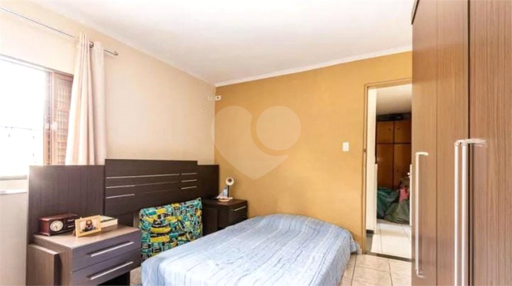 Sobrado à venda com 4 quartos, sendo 1 suíte,  em Vila Dalila, São Paulo, SP