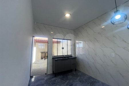 Casa à venda com 2 quartos em Residencial Villaggio Di Capri, Itapetininga, SP