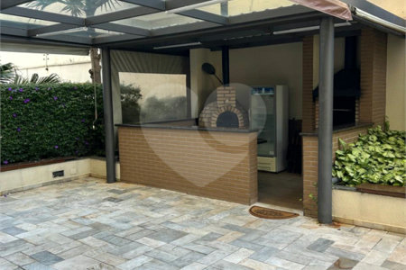 Apartamento à venda com 2 quartos, sendo 1 suíte,  em Vila Romana, São Paulo, SP