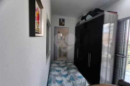 Sobrado à venda com 3 quartos, sendo 1 suíte, em Jardim Recanto Verde, São Paulo, SP