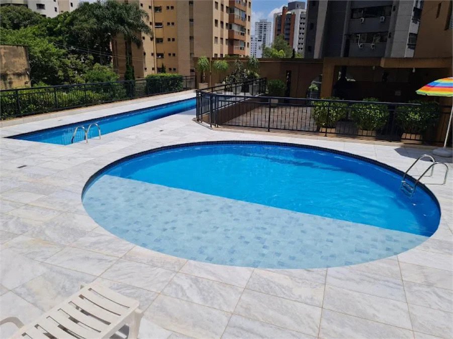 Apartamento à venda com 3 suítes em Vila Suzana, São Paulo, SP