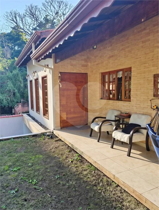 Casa com 2 dormitórios à venda, 156 m² - Guaçu - São Roque/SP