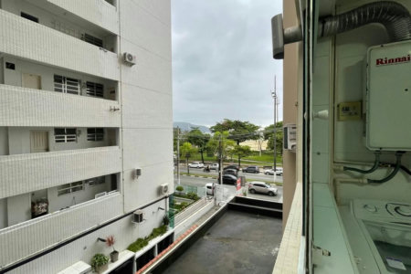 Apartamento com 3 dormitórios frente a praia à venda, 161 m² por R$ 2.200.000 - Gonzaga - Santos/SP