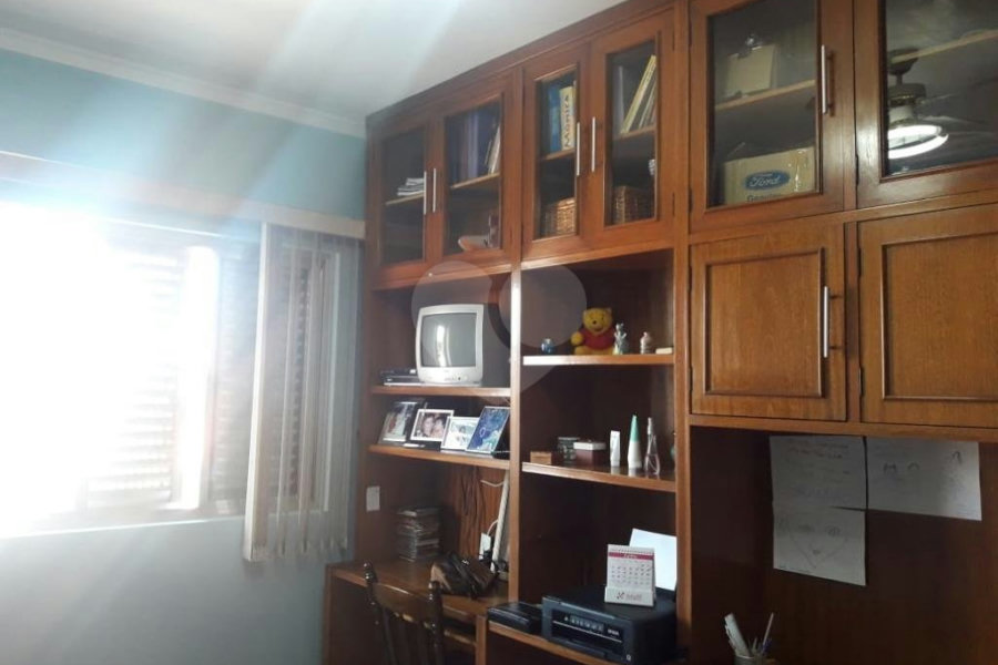 Sobrado à venda com 3 quartos, sendo 1 suíte, em Parque Novo Mundo, São Paulo, SP