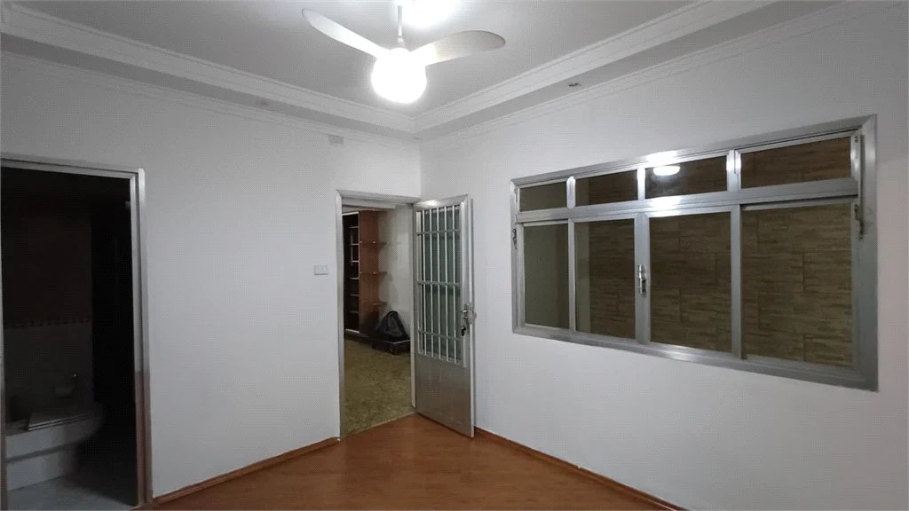 Sobrado à venda com 3 quartos em Bonfim, Osasco, SP
