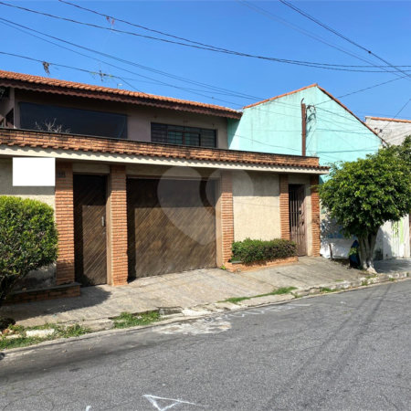 Casa à venda com 3 quartos, sendo 1 suíte, em Vila Correa, Ferraz de Vasconcelos, SP
