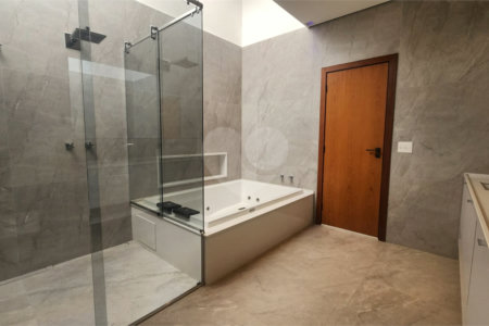 Casa à venda com 4 suítes no condomínio Mont Blanc, Sorocaba - SP
