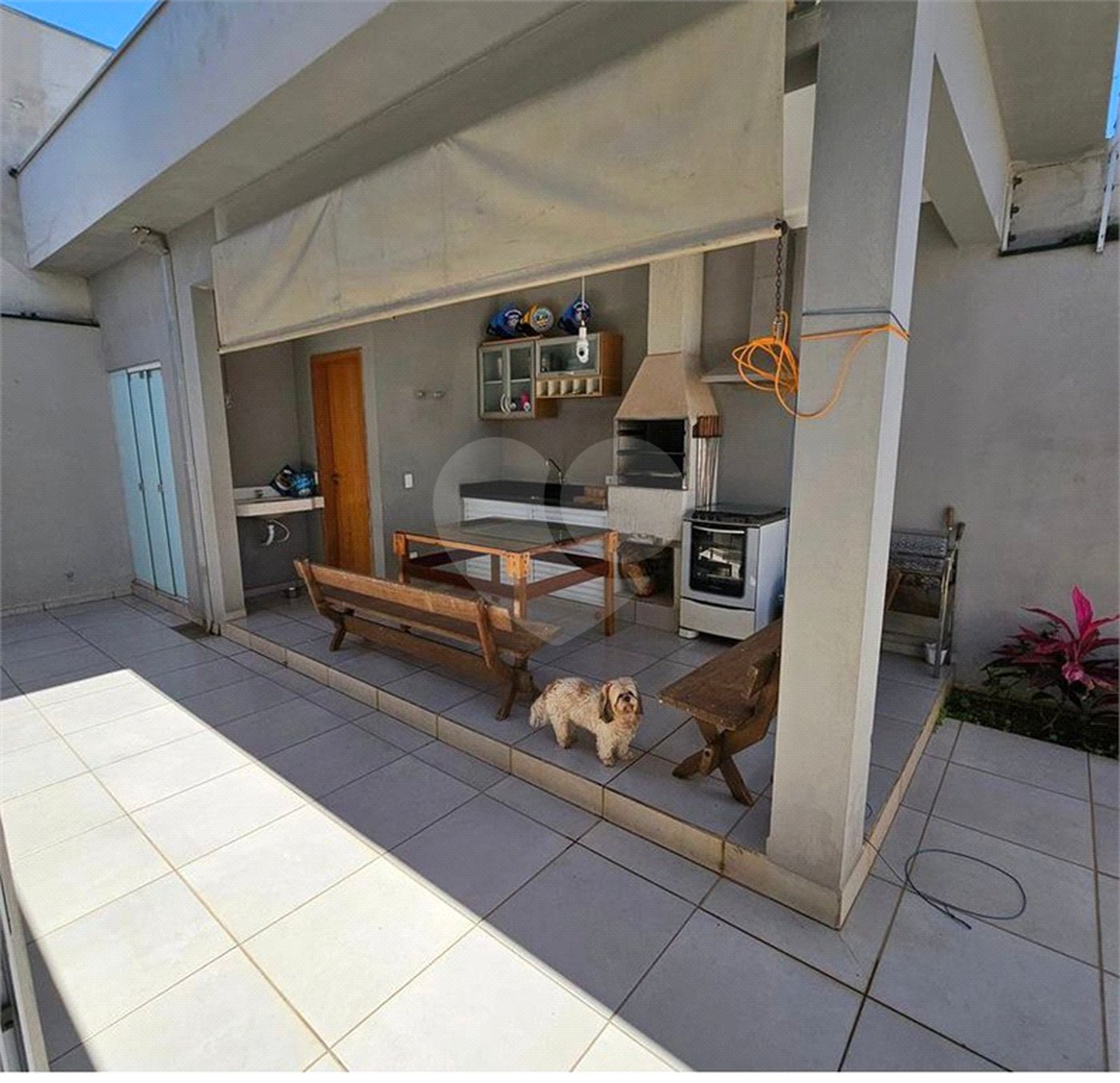 Casa à venda com 3 quartos, sendo 1 suíte, em Vila Nastri, Itapetininga, SP