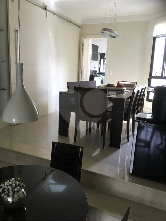 Apartamento à venda com 3 suítes em Vila Gomes Cardim, São Paulo, SP