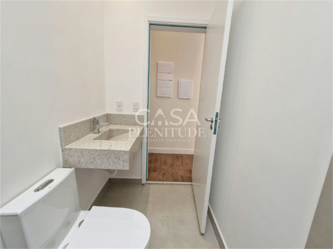 Casa em condomínio à venda com 3 quartos, sendo 1 suíte, em Cajuru do Sul, Sorocaba, SP