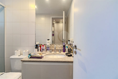 Apartamento à venda com 3 suítes em Alto da Lapa, São Paulo, SP