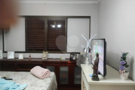 Apartamento à venda ou para alugar com 4 quartos, sendo 1 suíte,  em Vila Andrade, São Paulo, SP