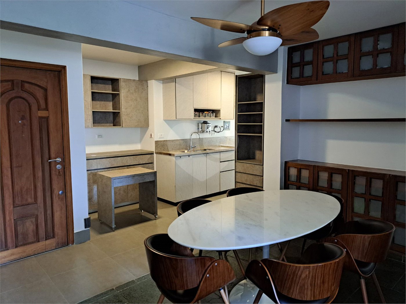 Apartamento à venda com 3 quartos, sendo 1 suíte, em Vila Uberabinha, São Paulo, SP