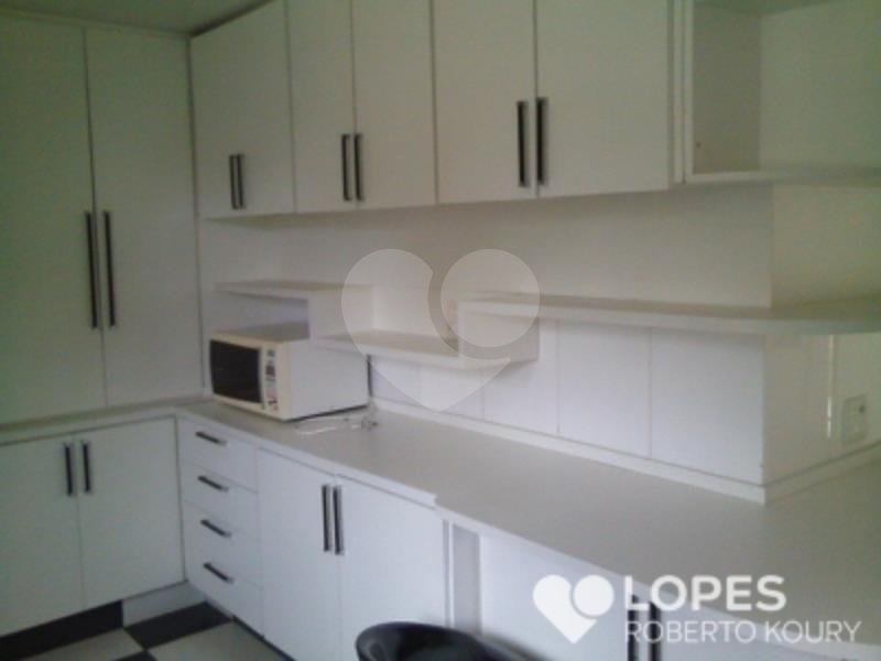 Casa à venda com 6 quartos, sendo 2 suítes, no condomínio Lago Azul Residencial e Golfe, Araçoiaba da Serra - SP