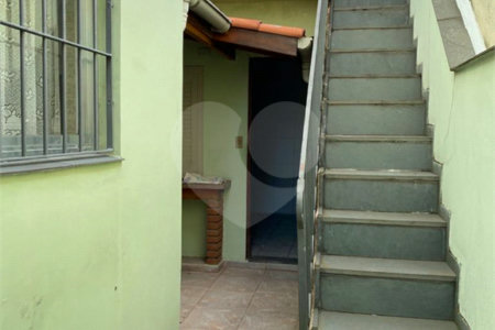 Sobrado à venda com 4 quartos, sendo 1 suíte, em Campo Grande, São Paulo, SP