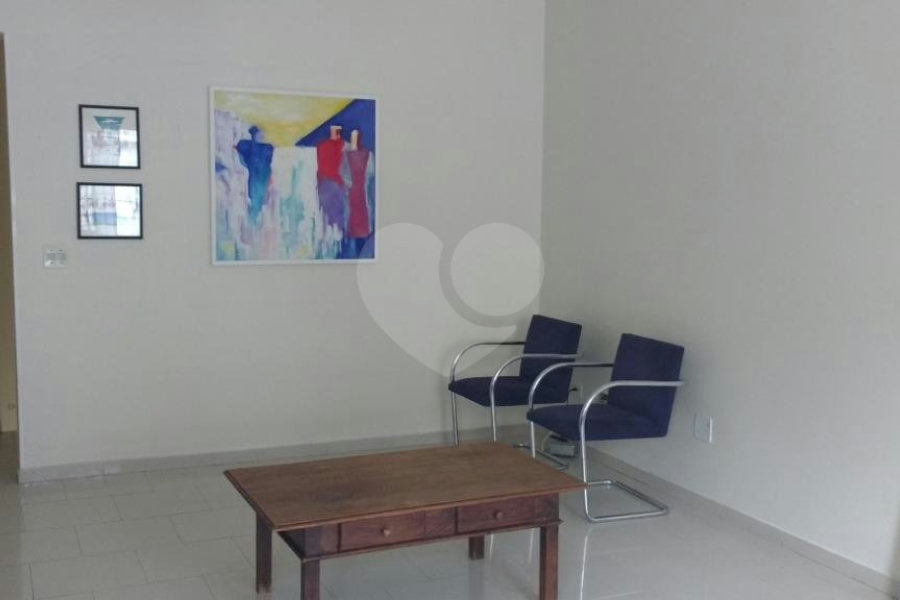 Sobrado à venda com 3 quartos, sendo 1 suíte, em Tremembé, São Paulo, SP