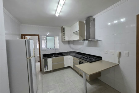 Apartamento à venda com 4 suítes em Canto do Forte, Praia Grande, SP