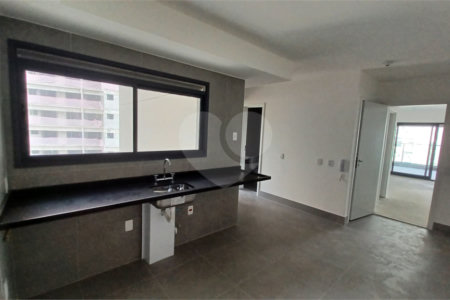 Apartamento à venda com 4 quartos, sendo 2 suítes,  em Água Branca, São Paulo, SP