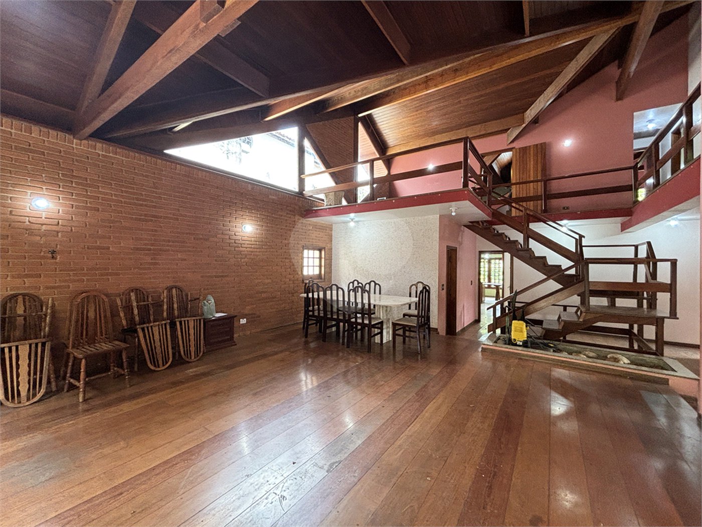 Casa à venda com 4 suítes em Tremembé, São Paulo, SP