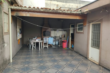 Casa à venda com 4 quartos em Vila Constança, São Paulo, SP