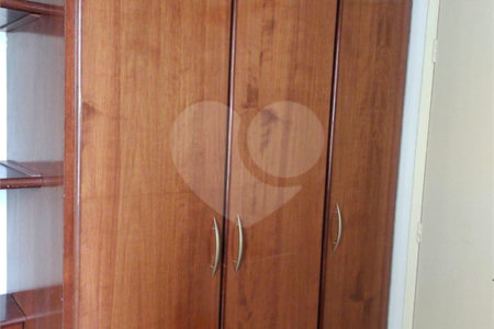 Apartamento à venda com 3 quartos, sendo 1 suíte, em Saúde, São Paulo, SP
