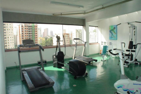 Apartamento com 3 Quartos à Venda, 190,56 m² por R$ 750.000