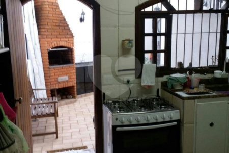 Sobrado à venda com 3 quartos, sendo 1 suíte, em Vila Cruzeiro, São Paulo, SP