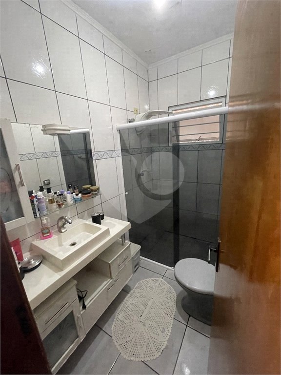 Casa à venda com 2 quartos, sendo 1 suíte, em Vila Angélica, Sorocaba, SP