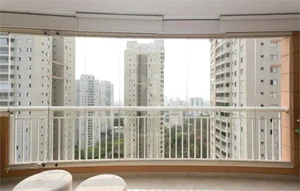 Apartamento à venda com 3 quartos, sendo 1 suíte, em Tatuapé, São Paulo, SP
