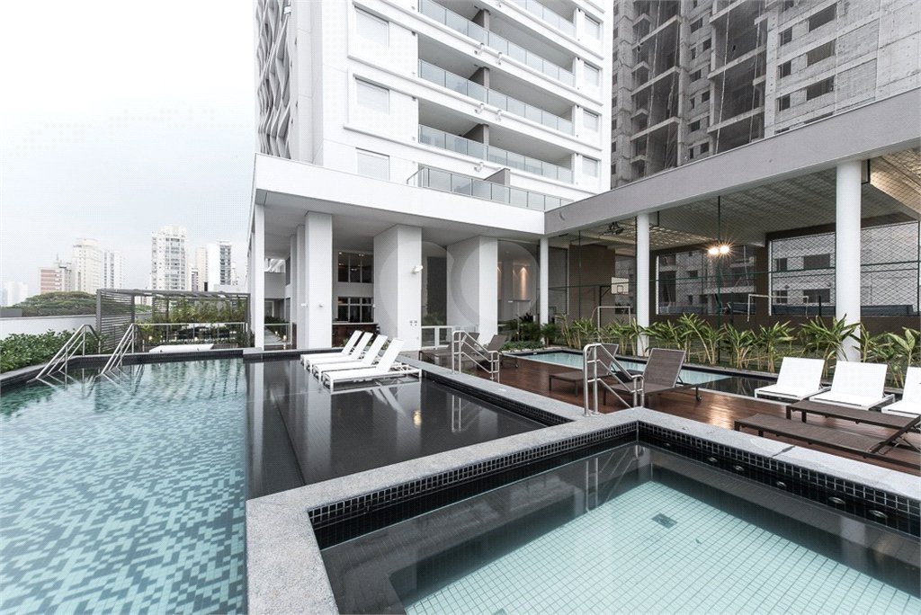 Apartamento para alugar com 1 suíte em Cidade Monções, São Paulo, SP