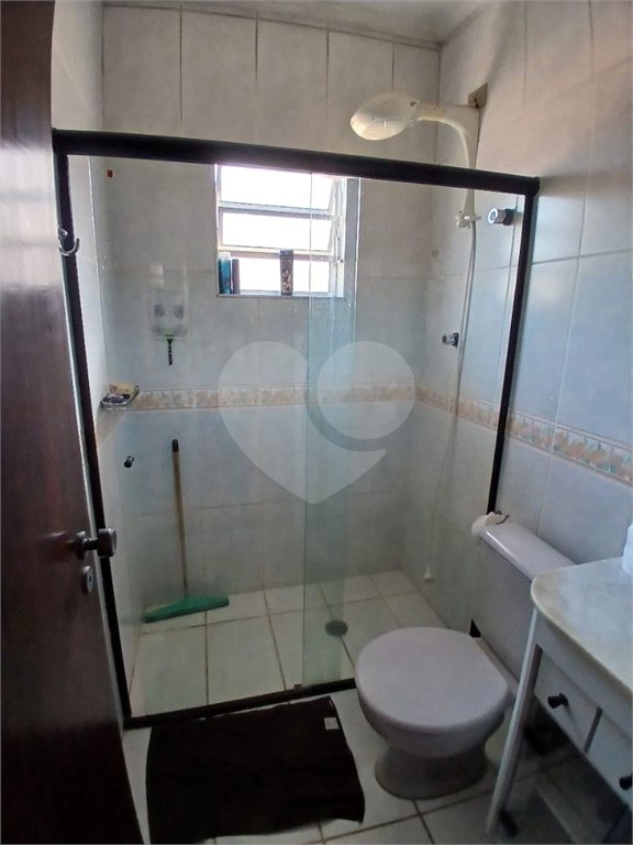Sobrado à venda com 4 quartos, sendo 2 suítes, em Vila Constança, São Paulo, SP