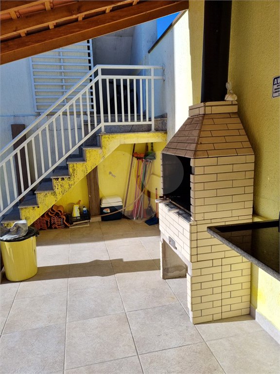 Casa à venda com 2 suítes no condomínio Jd. Avelino II, São Paulo - SP
