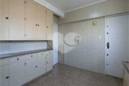 Apartamento à venda com 3 quartos, sendo 2 suítes, em Cambuci, São Paulo, SP