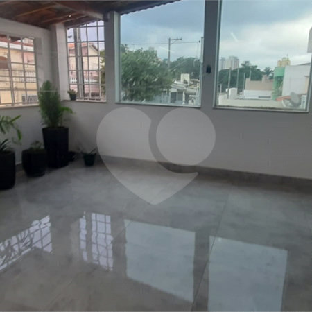 Sobrado à venda com 3 quartos, sendo 1 suíte, em Jardim Sarah, São Paulo, SP