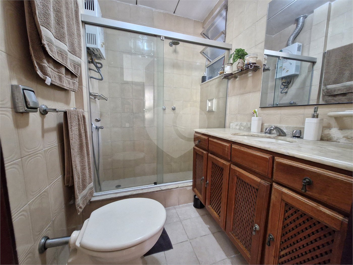 Cobertura à venda com 4 quartos, sendo 1 suíte,  em Tijuca, Rio de Janeiro, RJ