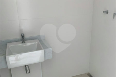 Apartamento à venda com 2 quartos, sendo 1 suíte,  em Vila Ester (zona Norte), São Paulo, SP